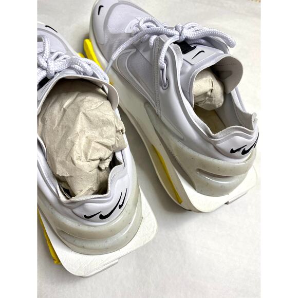 Nike Fontanka Edge Sneaker in Iris Whisper, Summit White, Venice, & Black 8 - Picture 4 of 9